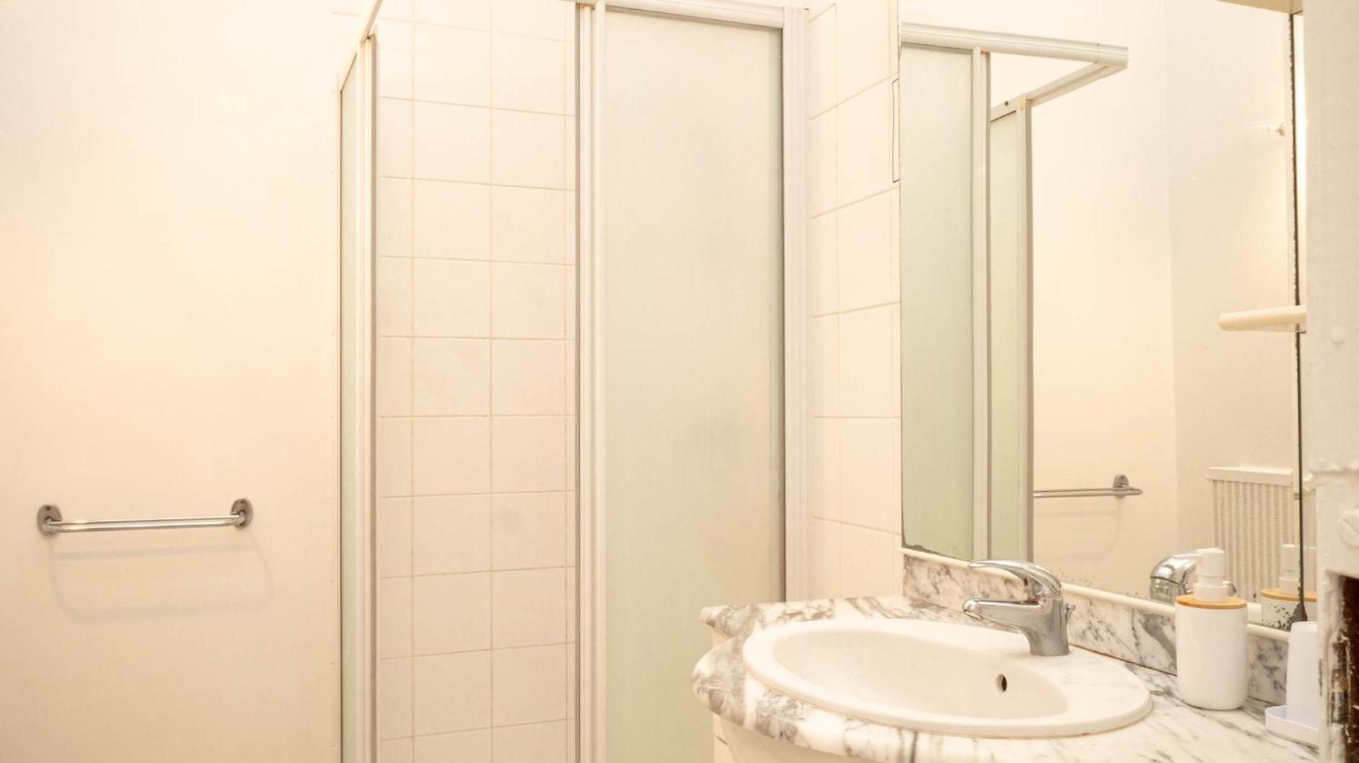 Apartamento Le Puit De Lumiere - Comfortable T3 In Poitiers! Exterior foto